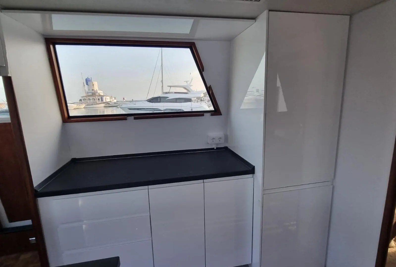 マニルバ Live On A Luxury 65Ft Yacht In Duquesa- Estaponaヴィラ 0*,  スペイン