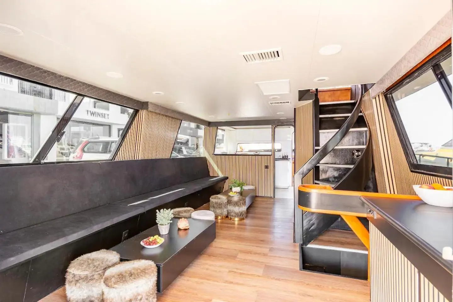 別荘 マニルバ Live On A Luxury 65Ft Yacht In Duquesa- Estaponaヴィラ