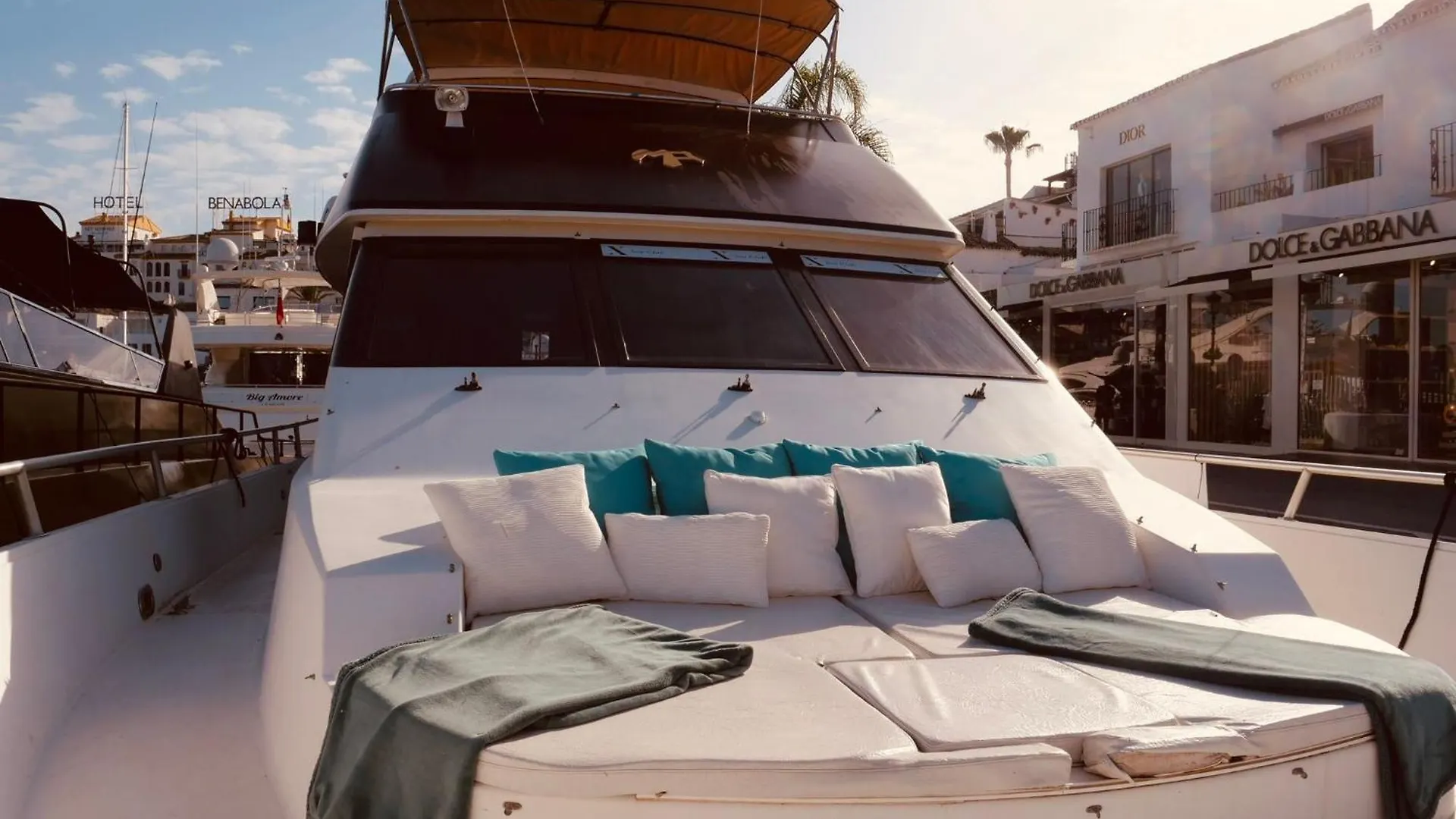別荘 マニルバ Live On A Luxury 65Ft Yacht In Duquesa- Estaponaヴィラ